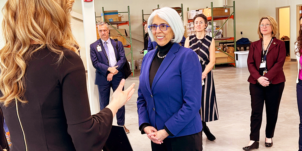 Cabinet Official Visits Manufacturing Solutions Center